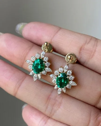 2×2 carat natural certified emeralds and 120 cents of VVS EF