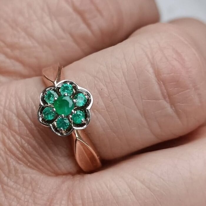 Emerald Diamond Ring Online | Buy Natural Gemstones Online