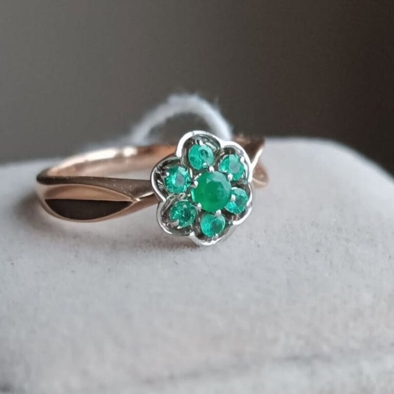 Emerald Diamond Ring Online | Buy Natural Gemstones Online