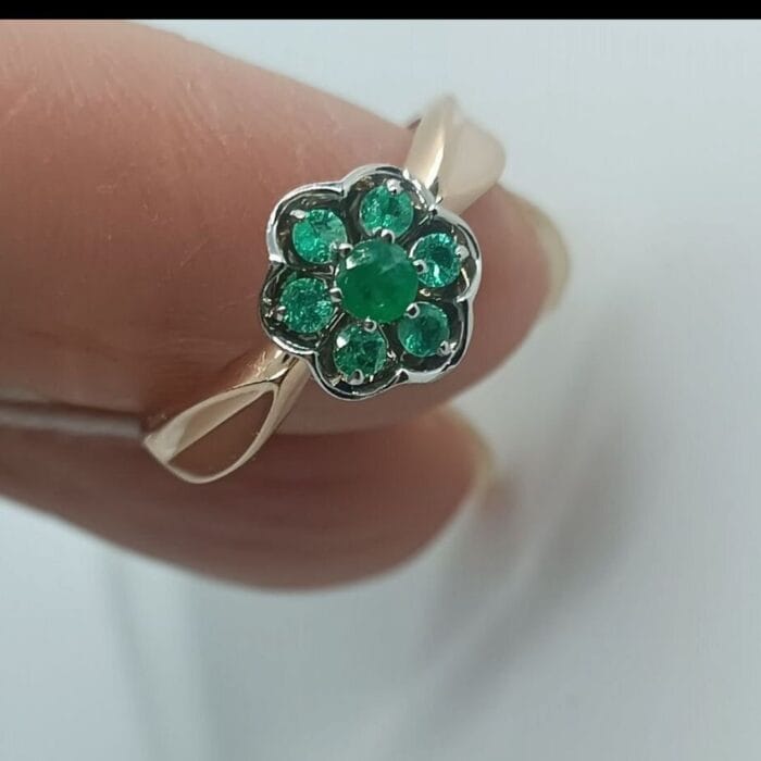 Emerald Diamond Ring Online | Buy Natural Gemstones Online